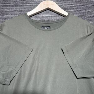 Cuts Clothing Shirt Men's XL Olive Green SS Curve Hem GYM Athletic Fitness